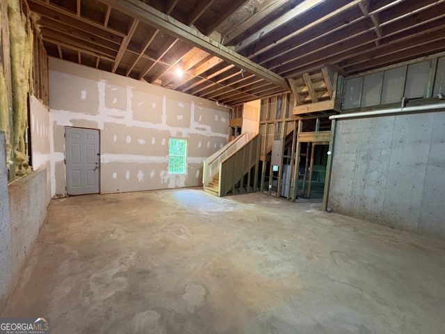5374 Crown Oaks Drive, Lula, GA 30554