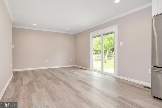 2110 CLEARVIEW DR, Owings, MD 20736