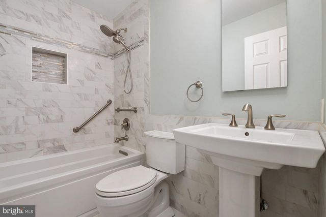 2110 CLEARVIEW DR, Owings, MD 20736