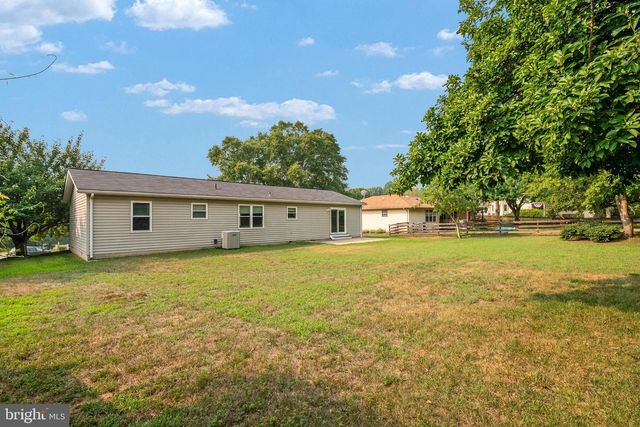 2110 CLEARVIEW DR, Owings, MD 20736