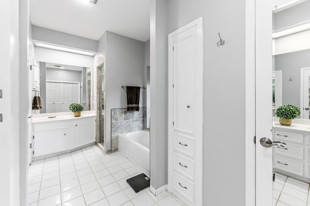 1623 Green Briar Drive, Huntsville, TX 77340