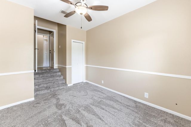 1623 Green Briar Drive, Huntsville, TX 77340