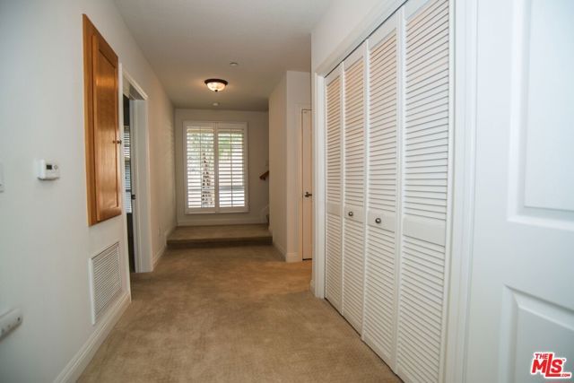 5831 Seawalk Drive 221, Los Angeles, CA 90094