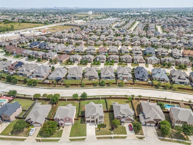 2628 Tradewinds Drive, Little Elm, TX 75068
