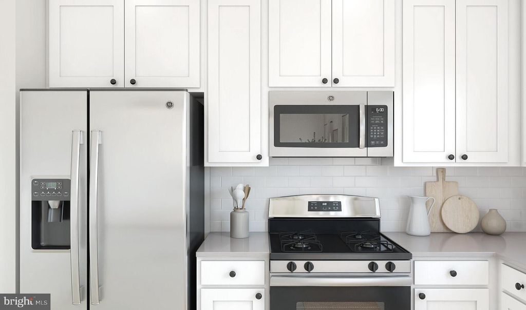 Image 13 of property listing at 15 BUTTERNUT DR #8, Berlin, NJ 08009