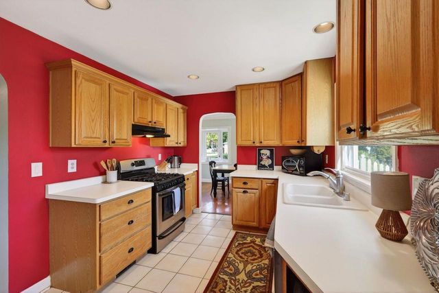 7203 Franklin Avenue, Middleton, WI 53562