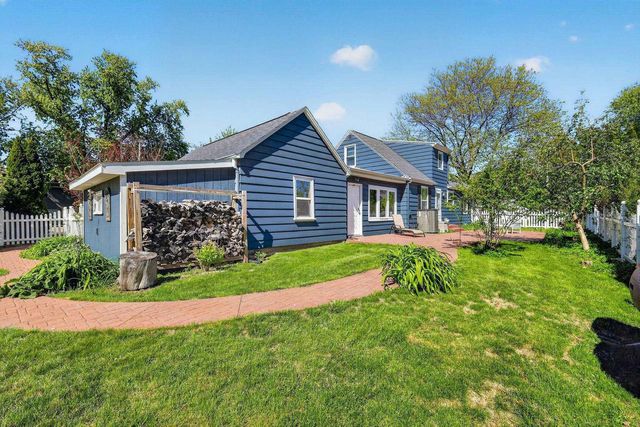 7203 Franklin Avenue, Middleton, WI 53562