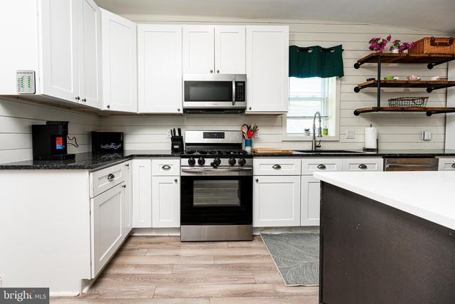 308 PROSPECT AVE, Bridgeport, PA 19405
