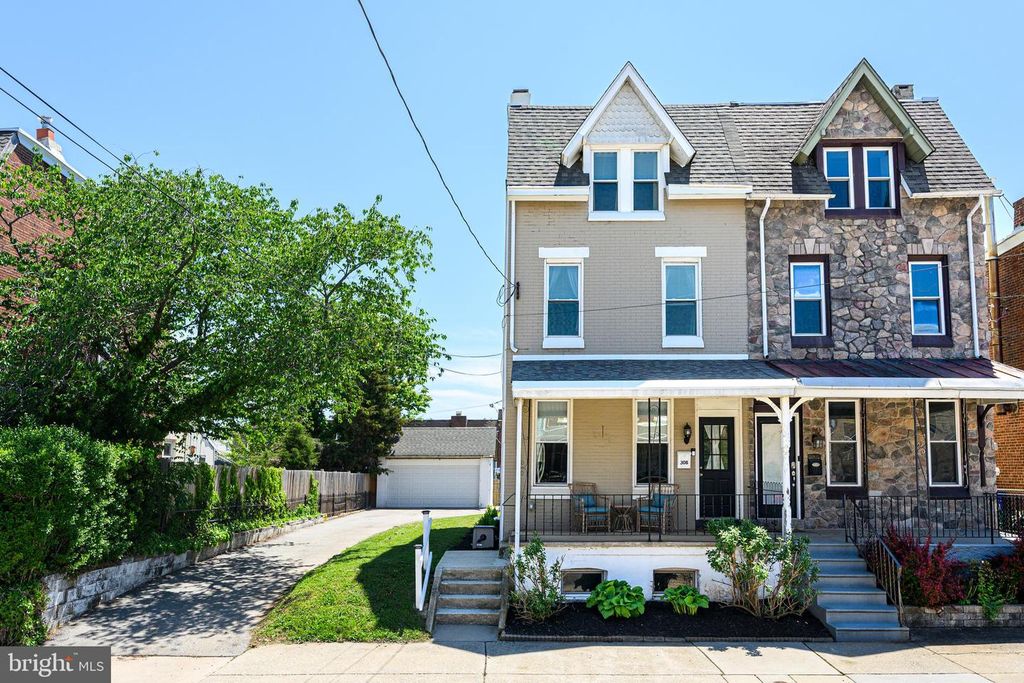 308 PROSPECT AVE, Bridgeport, PA 19405