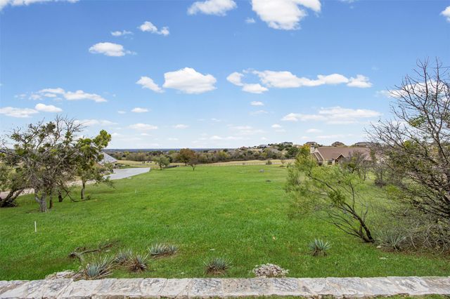 136 Club House Drive, Weatherford, TX 76087