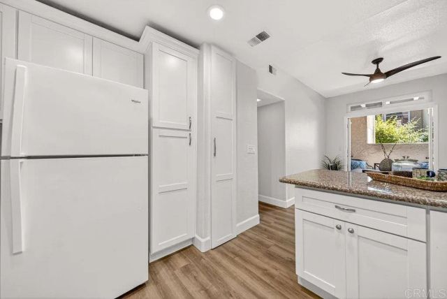 3404 Cameo Drive 2, Oceanside, CA 92056