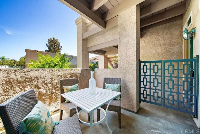 3404 Cameo Drive 2, Oceanside, CA 92056