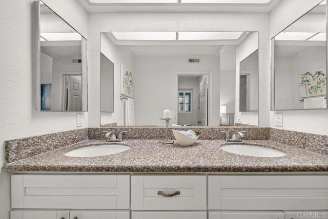 3404 Cameo Drive 2, Oceanside, CA 92056