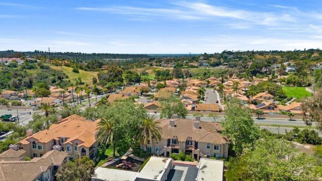3404 Cameo Drive 2, Oceanside, CA 92056