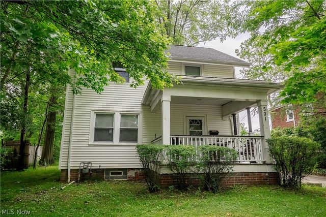 531 Fernwood Drive, Akron, OH 44320