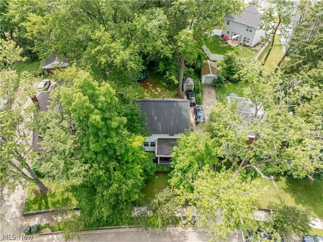 531 Fernwood Drive, Akron, OH 44320