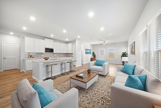 8023 Heroes Hall Drive, Magnolia, TX 77354