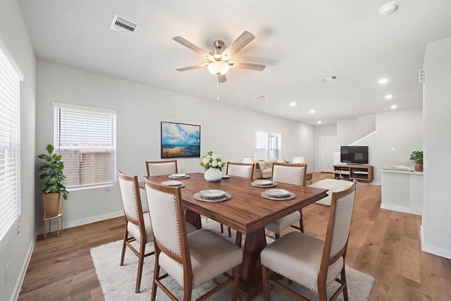 8023 Heroes Hall Drive, Magnolia, TX 77354