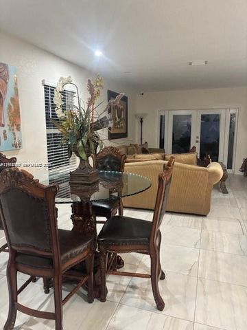 439 NE 6th Pl, Florida City, FL 33034