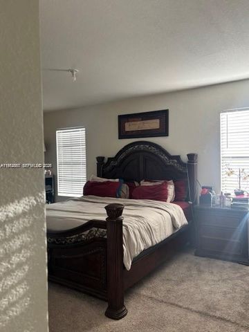 439 NE 6th Pl, Florida City, FL 33034