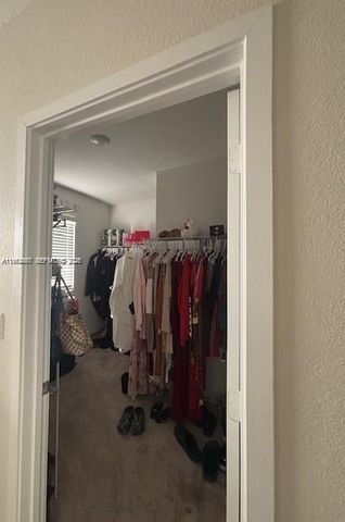 439 NE 6th Pl, Florida City, FL 33034