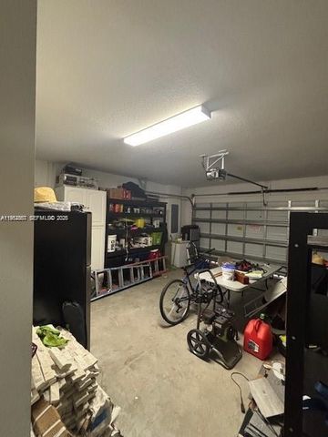 439 NE 6th Pl, Florida City, FL 33034