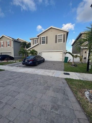 439 NE 6th Pl, Florida City, FL 33034