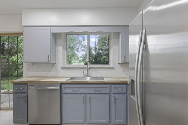 43 Sycamore Creek Road SW, Etna, OH 43062