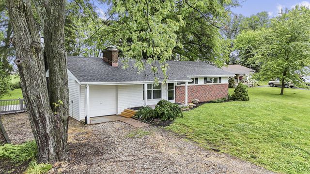 43 Sycamore Creek Road SW, Etna, OH 43062
