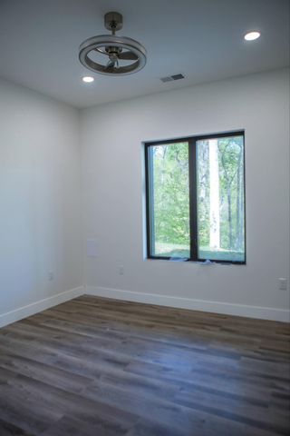 80 Lakeshore Terrace RD, Hardy, VA 24101