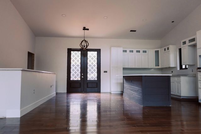 80 Lakeshore Terrace RD, Hardy, VA 24101