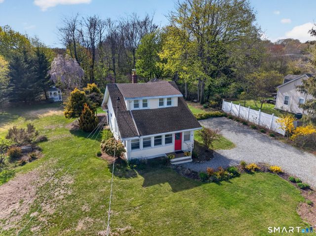 61 Ingham Hill Road, Old Saybrook, CT 06475