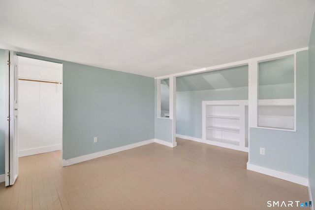 61 Ingham Hill Road, Old Saybrook, CT 06475