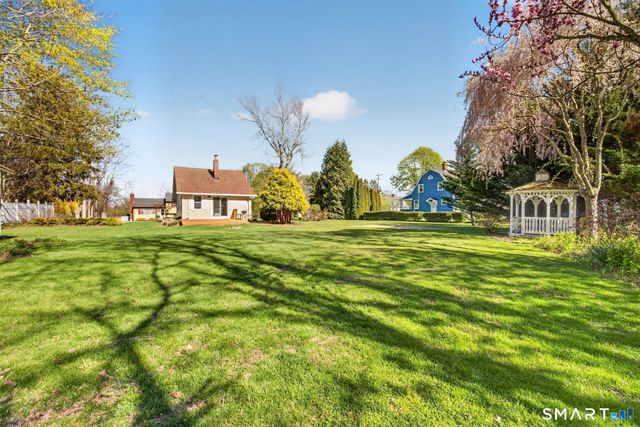 61 Ingham Hill Road, Old Saybrook, CT 06475