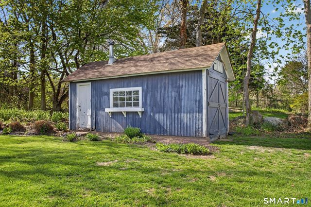 61 Ingham Hill Road, Old Saybrook, CT 06475