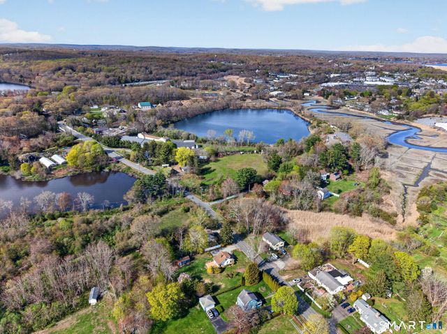 61 Ingham Hill Road, Old Saybrook, CT 06475