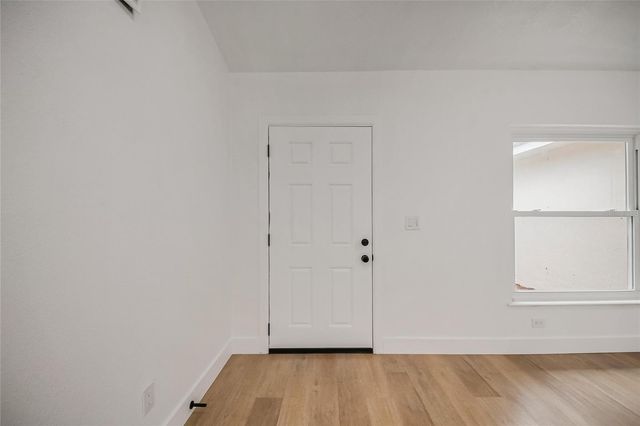 201 RONNIE CIRCLE, Orlando, FL 32811