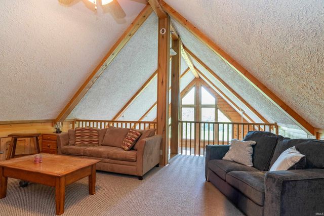 1275 N Sewell Road, Bloomington, IN 47408