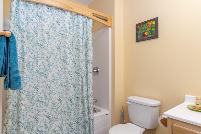 1275 N Sewell Road, Bloomington, IN 47408