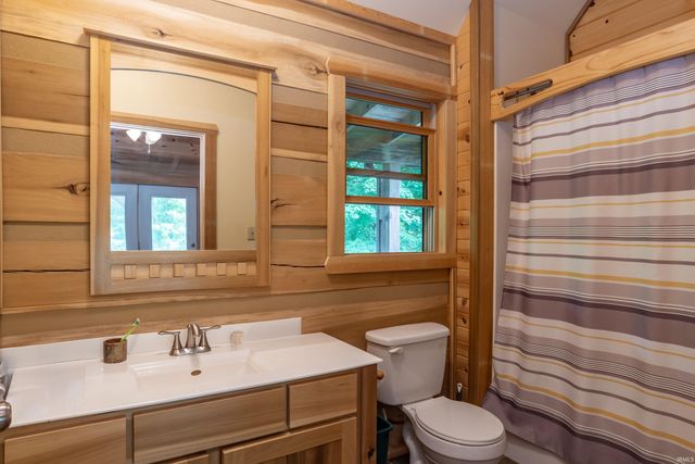 1275 N Sewell Road, Bloomington, IN 47408