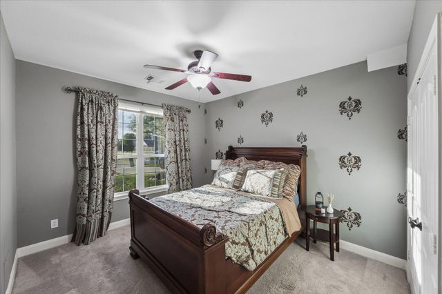 5604 Kingsfield Court, League City, TX 77573