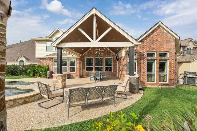 5604 Kingsfield Court, League City, TX 77573