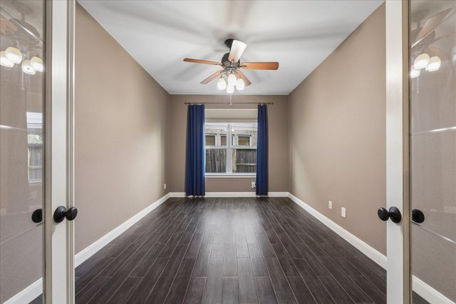 5604 Kingsfield Court, League City, TX 77573