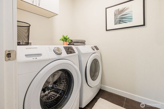 522 N 104th Street, Seattle, WA 98133