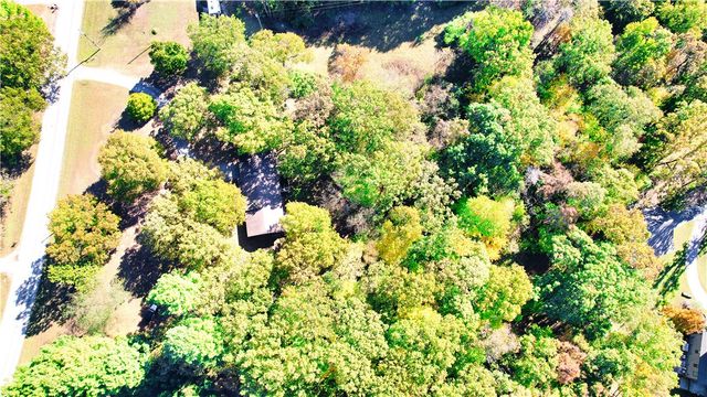 5943 Wheeler Road, Fayetteville, AR 72704