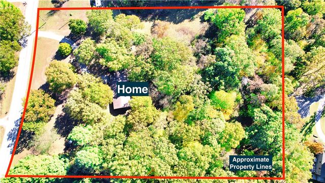 5943 Wheeler Road, Fayetteville, AR 72704