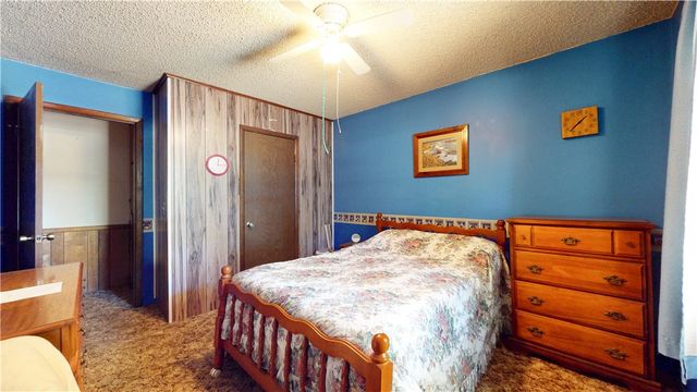 5943 Wheeler Road, Fayetteville, AR 72704