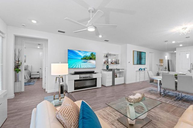 5726 Graceful Way, Delray Beach, FL 33484