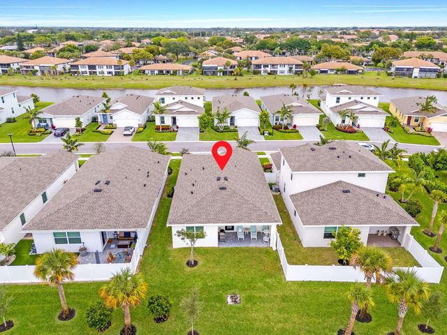 5726 Graceful Way, Delray Beach, FL 33484