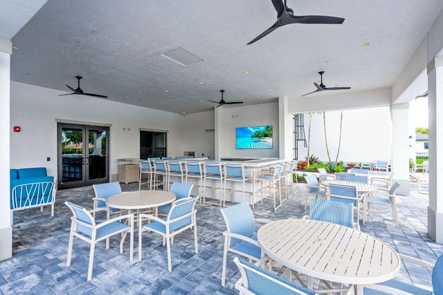 5726 Graceful Way, Delray Beach, FL 33484